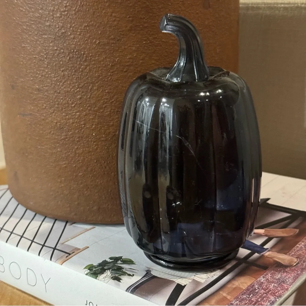 Bulleyes Navy Blue Glass Pumpkins 🎃 Decor